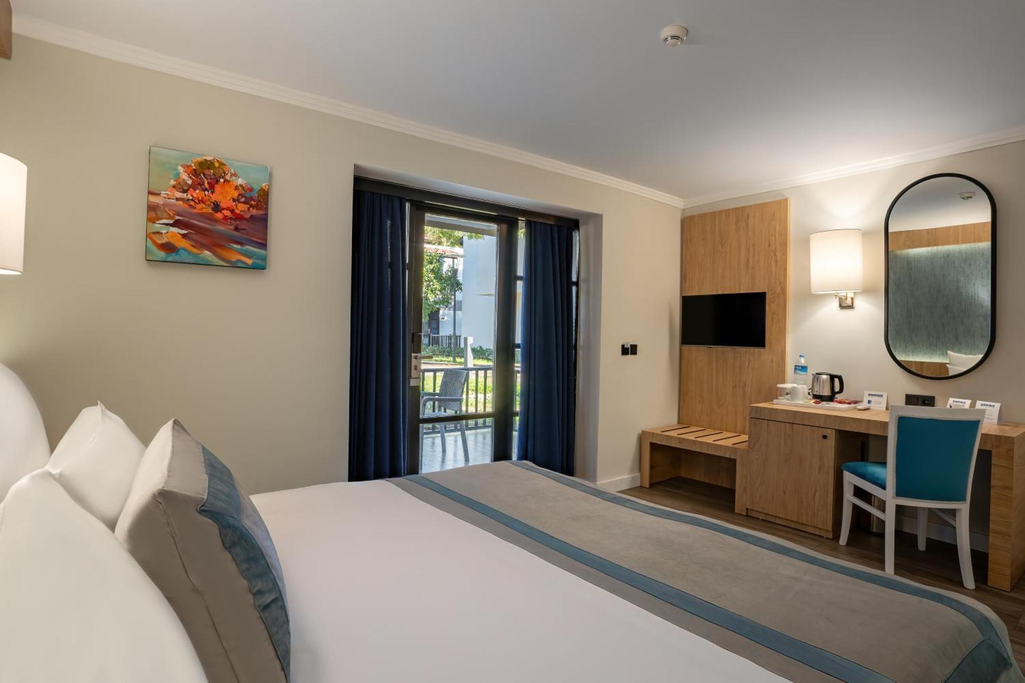 Bergiz Hotels & Resorts Kemer Antalya Exterior foto